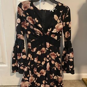 Size S floral dress